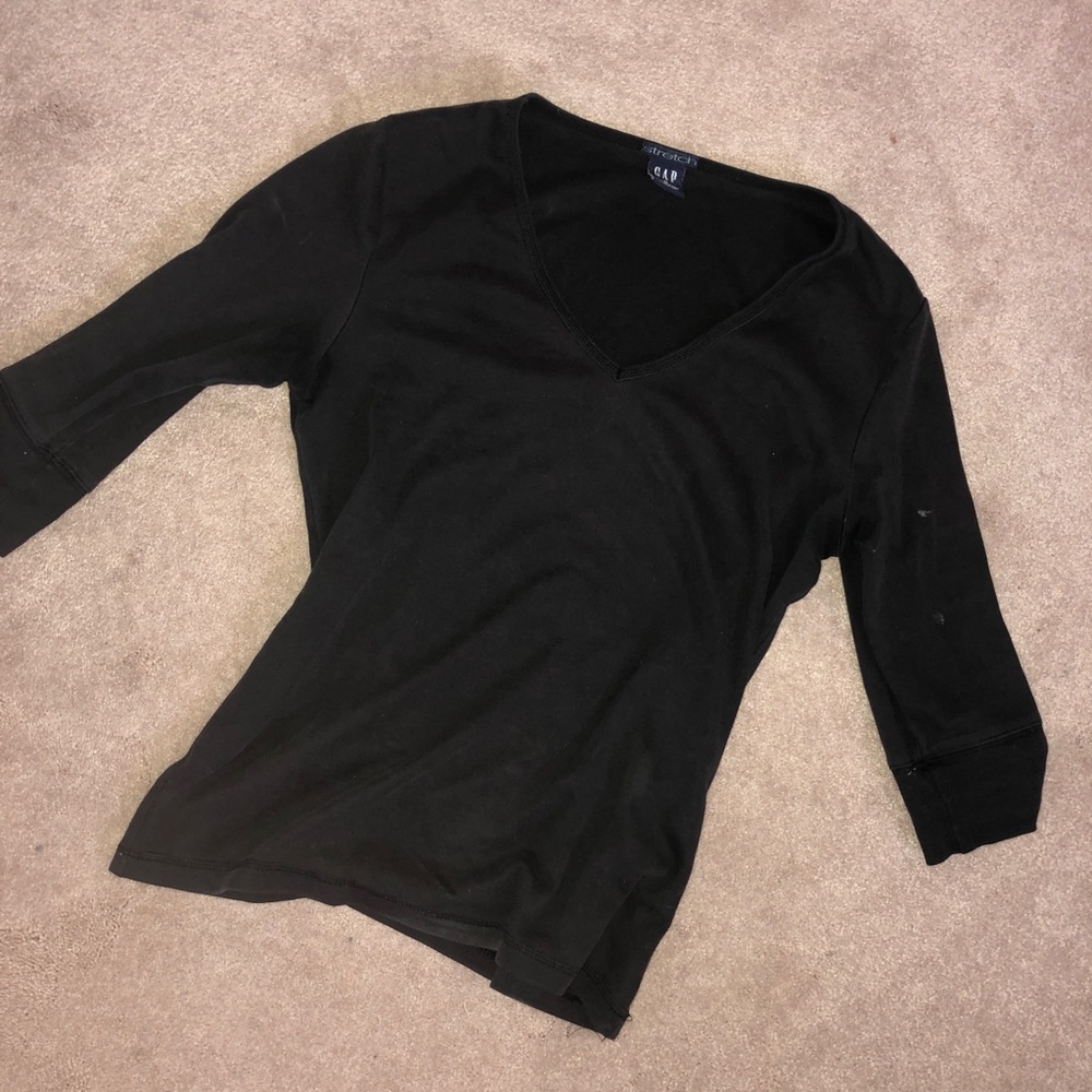 Gap black basics in Medium
